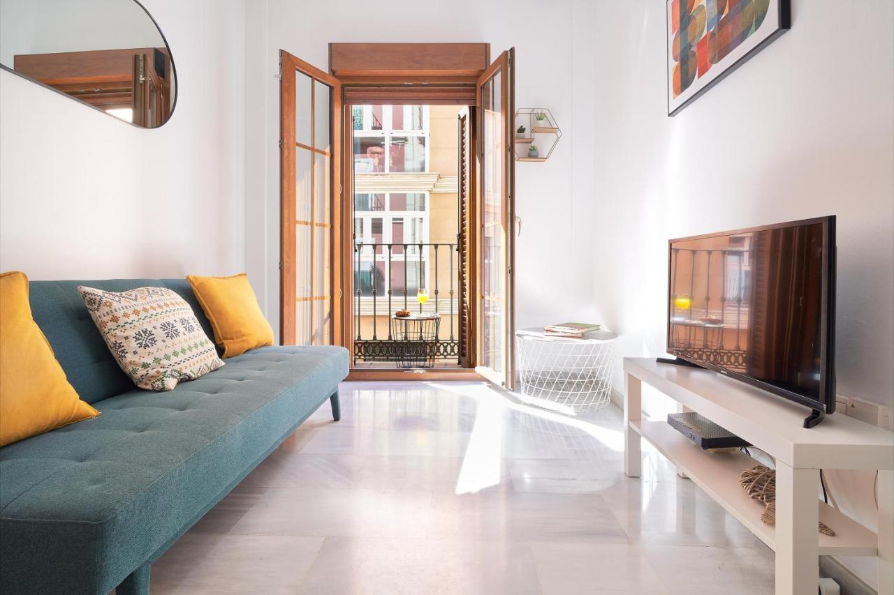 Apartamento En El Centro, Tranquilo Y Luminoso มาลากา ภายนอก รูปภาพ